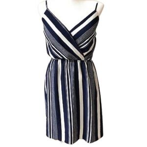 Monteau Womans Striped Dress V-neck M